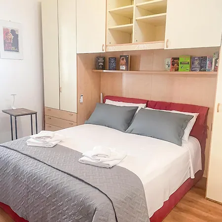 Rm555 Elegant With Garage Included Appartement *