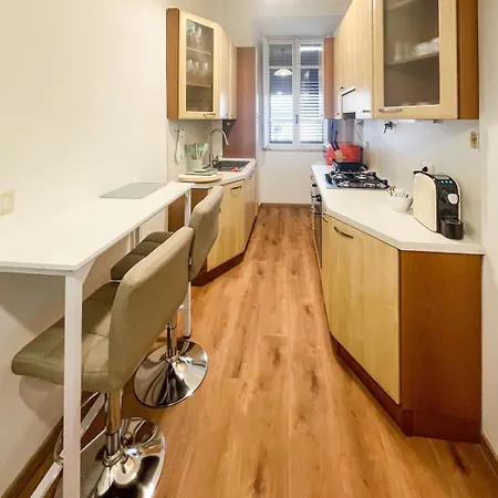 Rm555 Elegant With Garage Included Appartement *